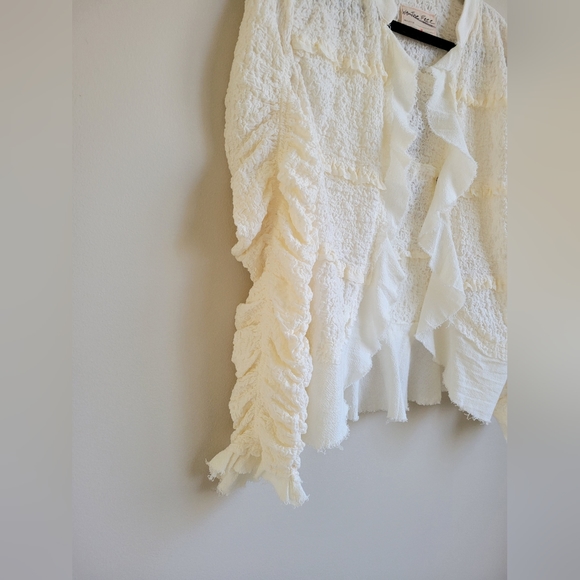 We The Free by Free People ruffled and rouged cardi size Medium - Picture 4 of 11